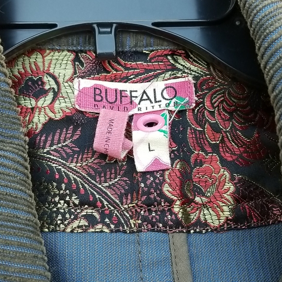 Jacket - Picture 4 of 8